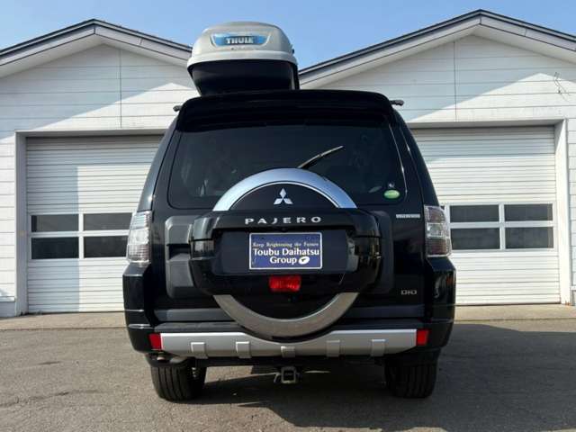 Mitsubishi Pajero 6