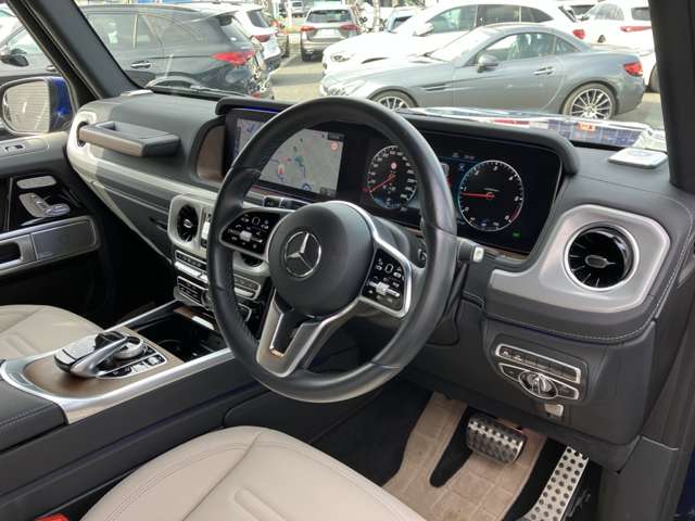 Mercedes-Benz G-Class 6