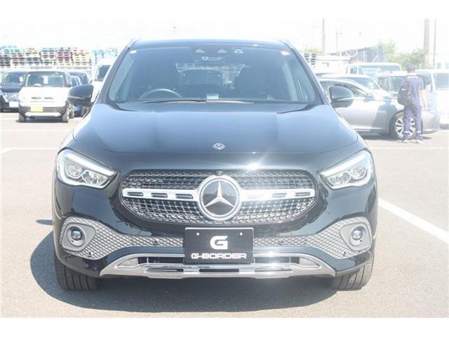 Mercedes-Benz GLA-Class 9