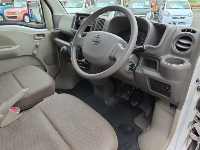 Nissan NV100 Clipper 3
