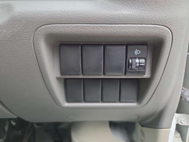 Nissan NV100 Clipper 8