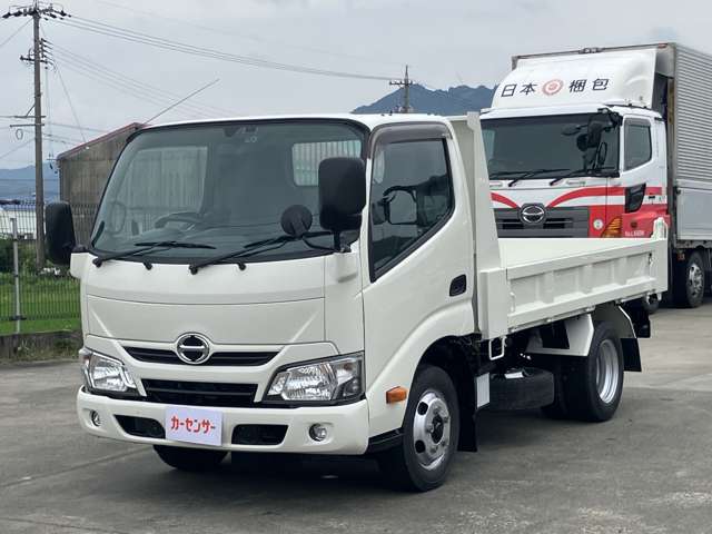 Hino Dutro 8