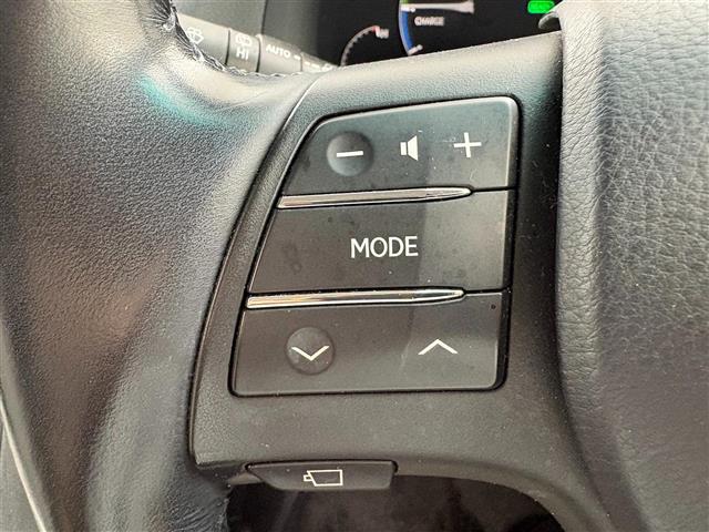 Lexus RX 9