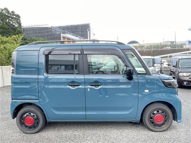 Suzuki Spacia Base 12
