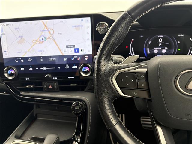 Lexus NX 7