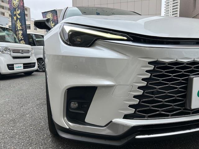 Lexus LBX 12