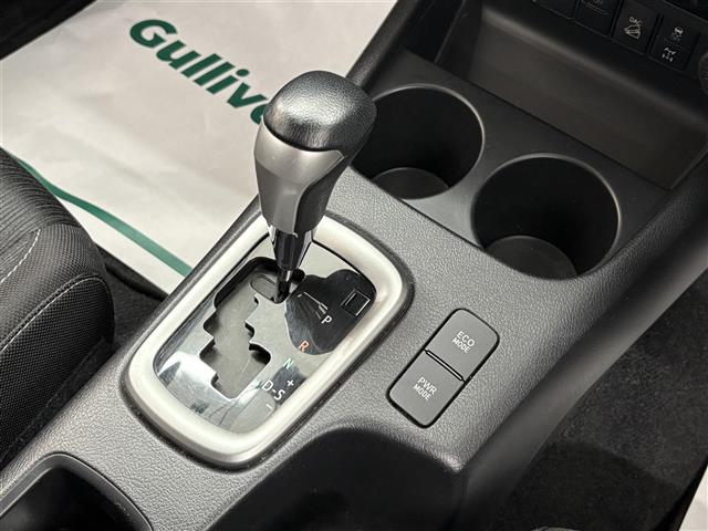 Toyota Hilux 11