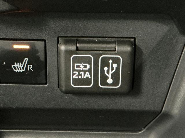 Daihatsu Rocky 11
