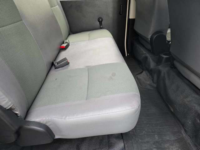 Toyota Town Ace Van 8