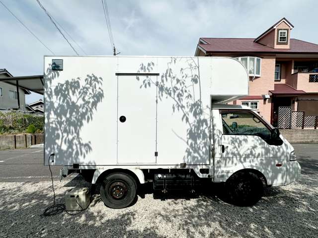 Mazda Bongo Truck 11
