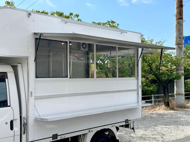 Mazda Bongo Truck 5