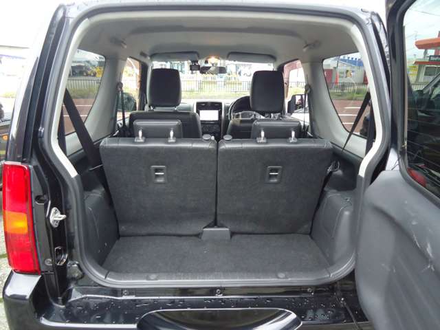 Suzuki Jimny 12