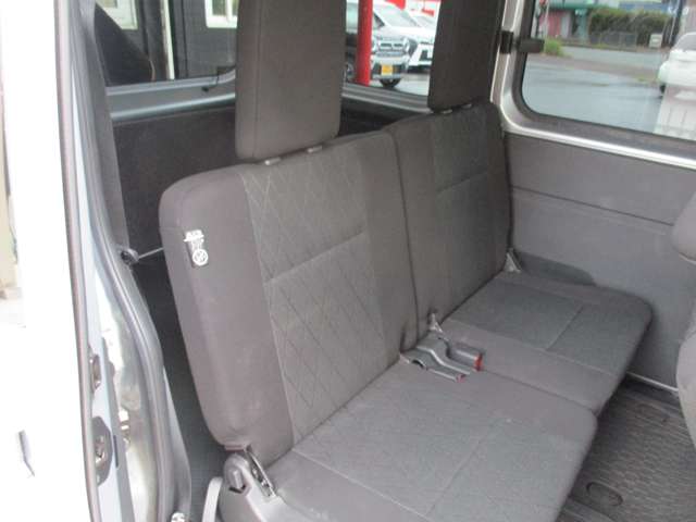 Daihatsu Atrai 10