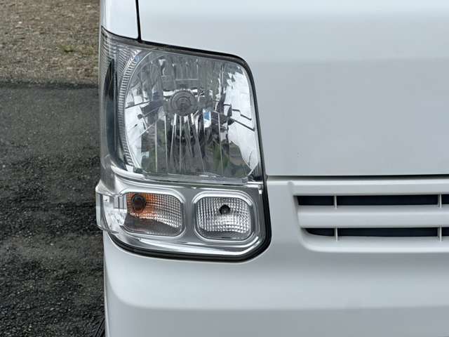 Nissan NV100 Clipper 9
