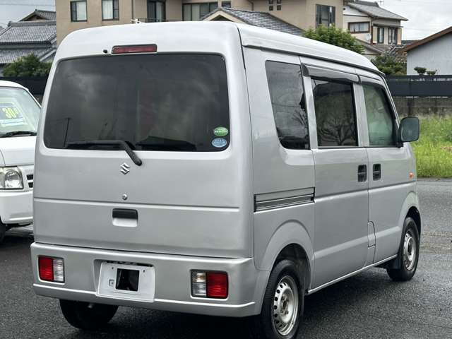 Suzuki Every 4