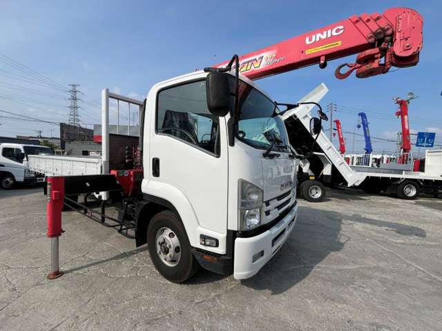 Isuzu Forward 4