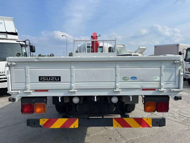 Isuzu Forward 8