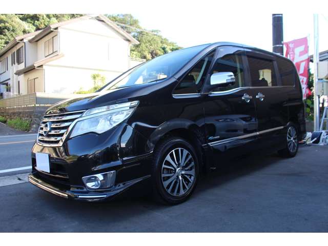 Nissan Serena 3