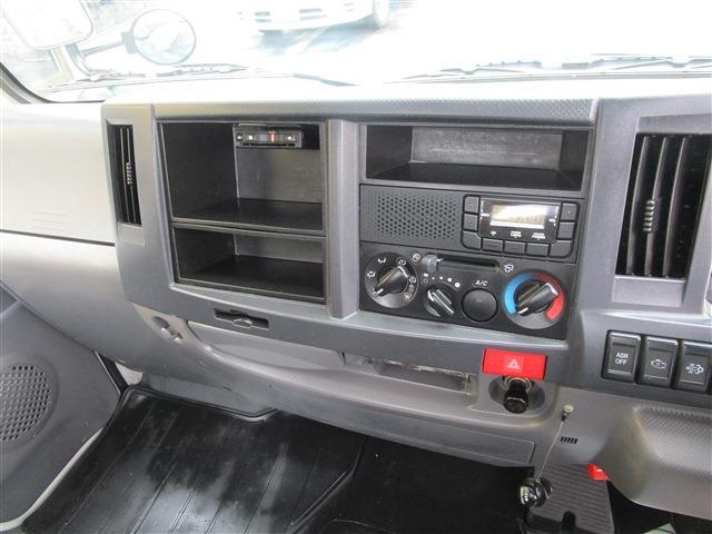 Isuzu Elf 10