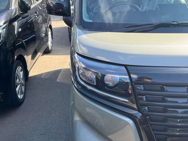 Suzuki Spacia Base 6