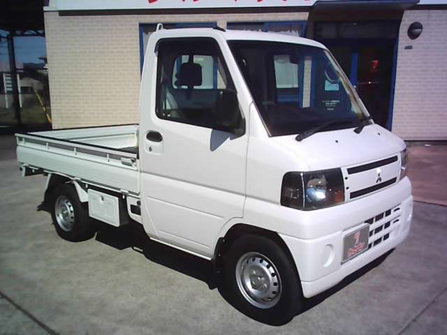 Mitsubishi Minicab Truck 3