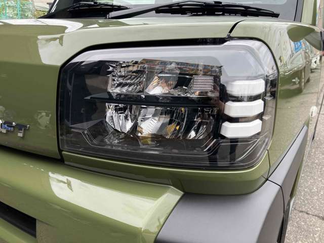 Daihatsu Taft 10