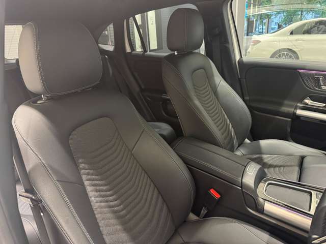 Mercedes-Benz GLA-Class 7
