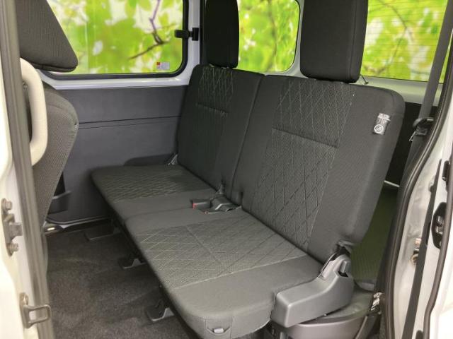 Daihatsu Atrai 9