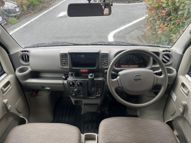 Nissan NV100 Clipper 11