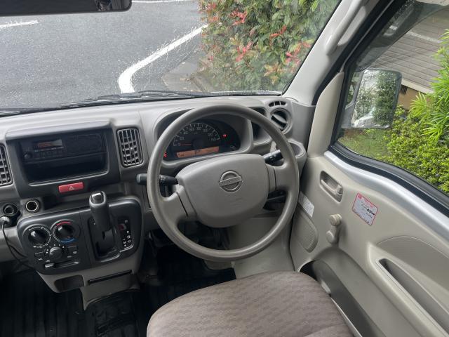 Nissan NV100 Clipper 12