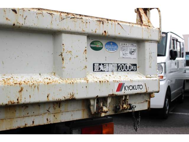 Mitsubishi Fuso Canter 4