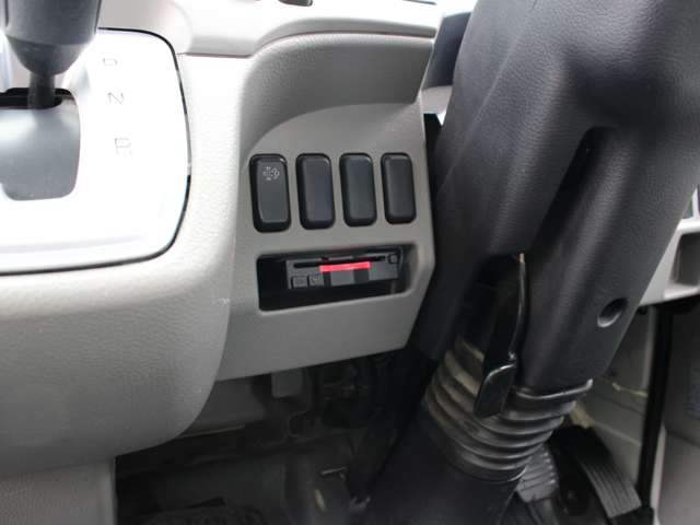 Mitsubishi Fuso Canter 9