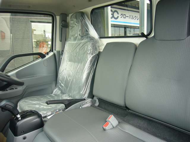 Hino Dutro 6