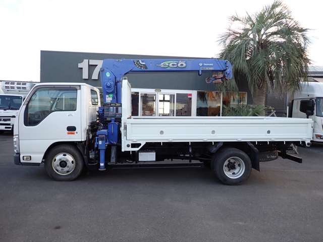 Isuzu Elf 9