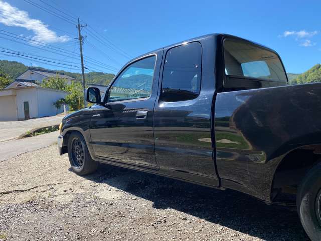 Toyota Hilux 13
