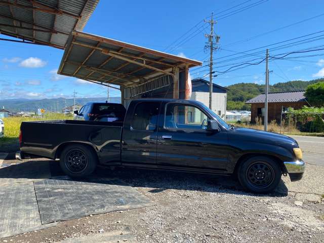 Toyota Hilux 7