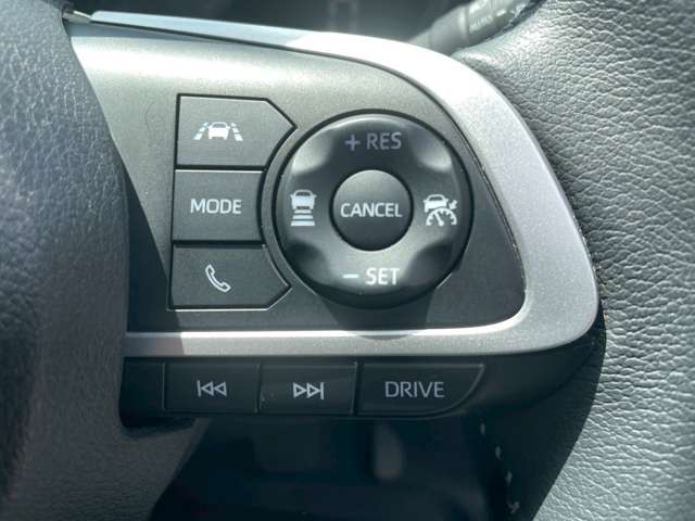 Daihatsu Rocky 11
