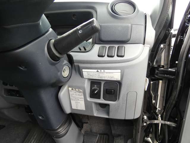 Mitsubishi Fuso Canter 13