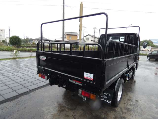 Mitsubishi Fuso Canter 7