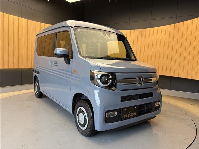 Honda N-VAN 8