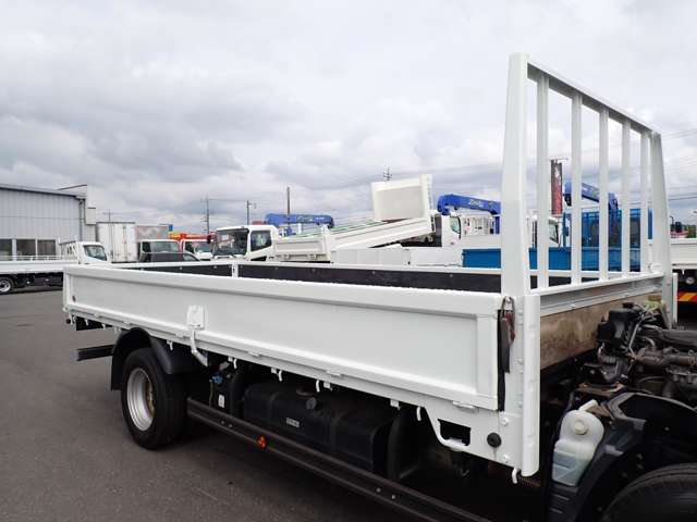 Mitsubishi Fuso Canter 12