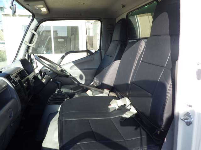 Toyota Toyoace 11