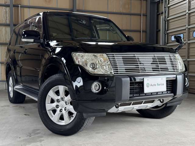 Mitsubishi Pajero 6