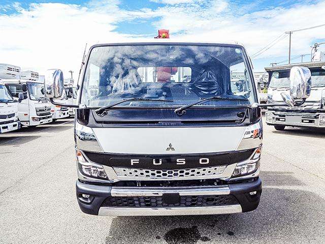 Mitsubishi Fuso Canter 4