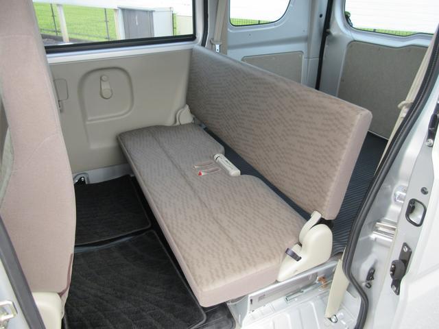 Suzuki Every 12