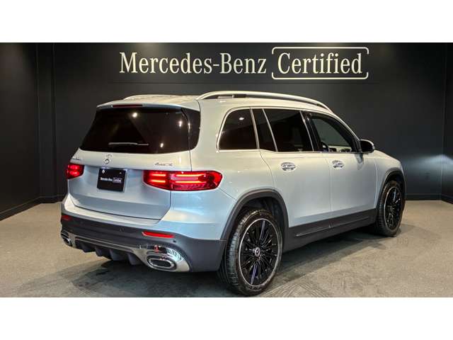 Mercedes-Benz GLB 8