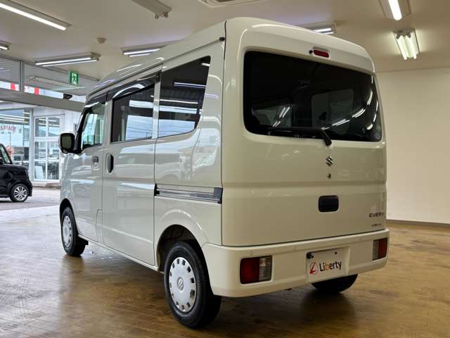 Suzuki Every 11