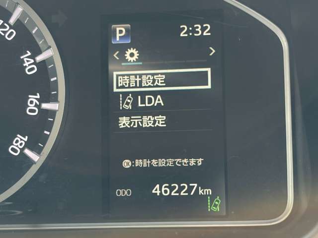 Toyota Hiace Van 8