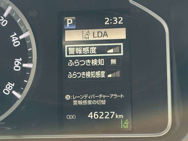 Toyota Hiace Van 9