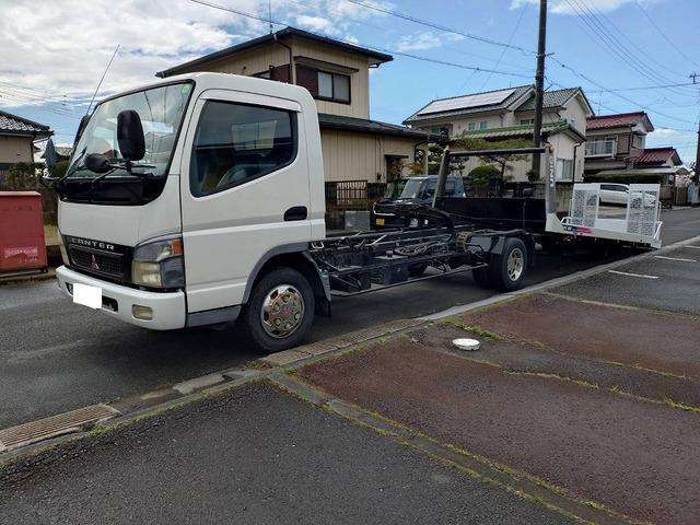 Mitsubishi Fuso Canter 8